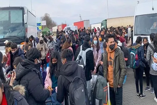 দ্রুত কিয়েভ ছাড়ুন, ভারতীয়দের পরামর্শ