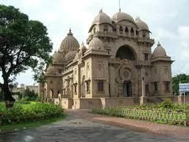 ভক্তদের জন্য খুলল বেলুড় মঠ