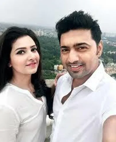 ২০২২- এ পর্দায় দেব শুভশ্রী