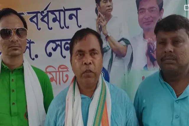 তৃণমূলের পক্ষ থেকে শিশুদের হাতে তুলে দেওয়া হল শিক্ষা সামগ্রী, শুনুন জেলা সভাপতির বক্তব্য