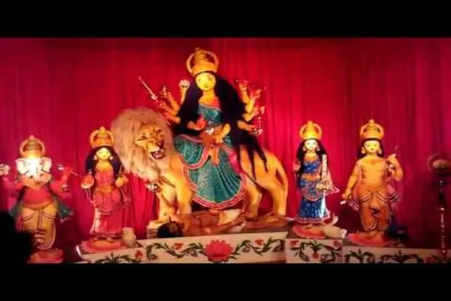 জেনে নিন সন্তোষপুর ত্রিকোণ পার্কের পুজোর কর্মসূচী
