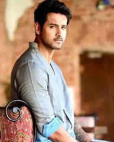 যশের বলিউডে আত্মপ্রকাশ,কবে মুক্তি পেতে চলেছে ইয়ারিয়াঁ ২?