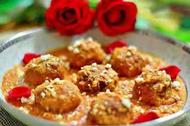 এবার পুজোয় ট্রাই করবেন নাকি মখমলি মসলিন কোপ্তা