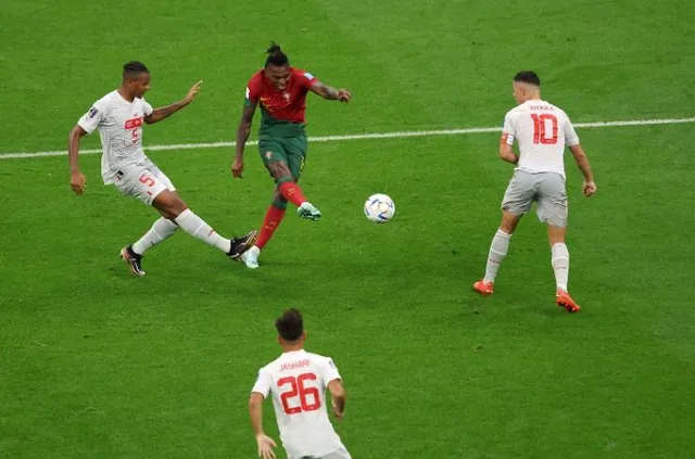 ৬-১ করল পর্তুগাল