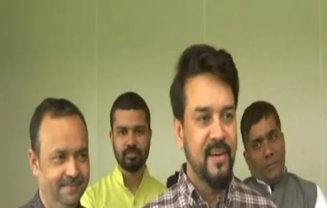 সমাজবাদী পার্টিকে খোঁচা অনুরাগ ঠাকুরের