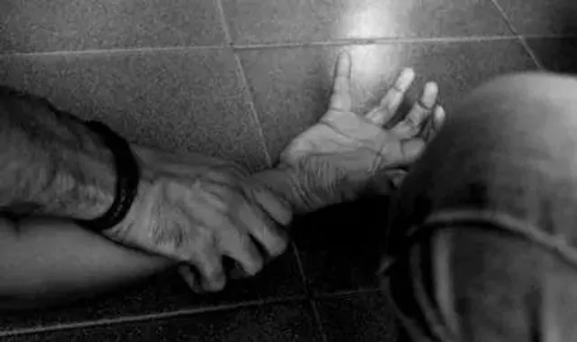 নাবালকদের ধর্ষণের শিকার মুখ ও বধির নাবালিকা!