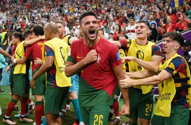 রামোসের হ্যাটট্রিক, সুইসদের হাফডজন গোল দিয়ে কোয়ার্টারে পর্তুগাল