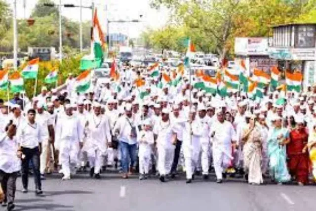 কংগ্রেস 'আজাদি গৌরব যাত্রা'র সূচনা করল