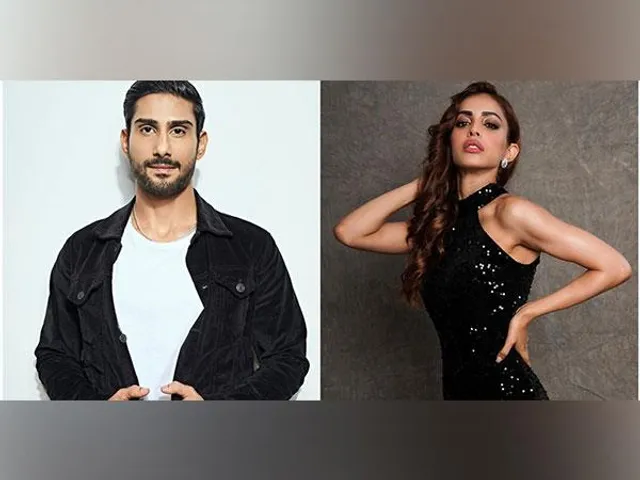 প্রিয়া ব্যানার্জির সঙ্গে সম্পর্কের আনুষ্ঠানিক ঘোষণা করলেন প্রতীক বব্বর