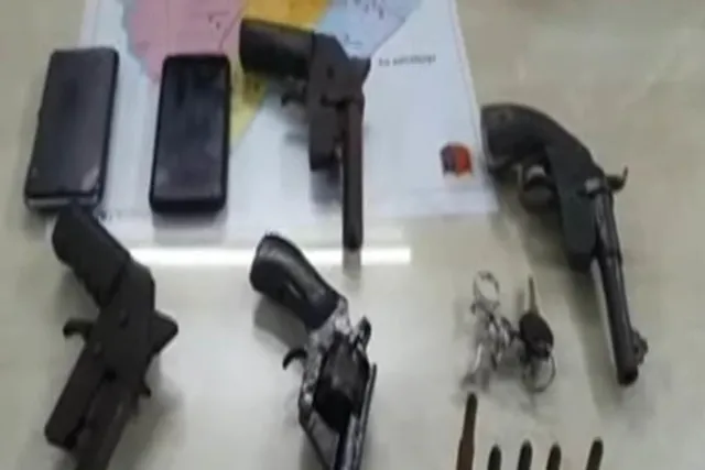 বারুইপুরে অস্ত্র ভান্ডারের হদিশ