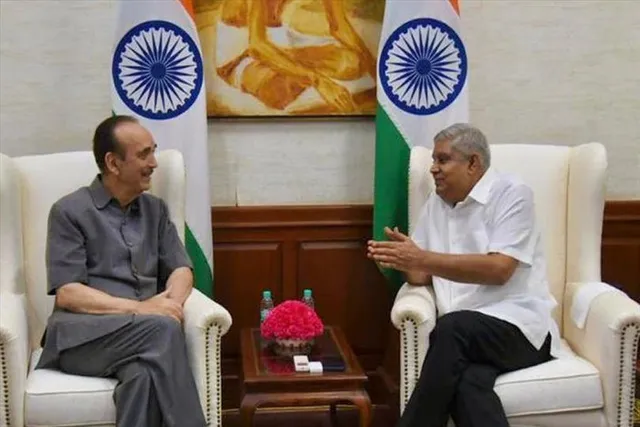 ধনকর-নবী আজাদের সাক্ষাৎ নিয়ে বাড়ছে জল্পনা