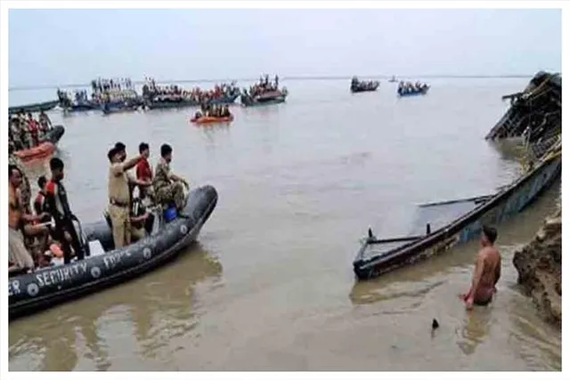 গন্ডক নদীতে নৌকাডুবি হয়ে নিহত ২