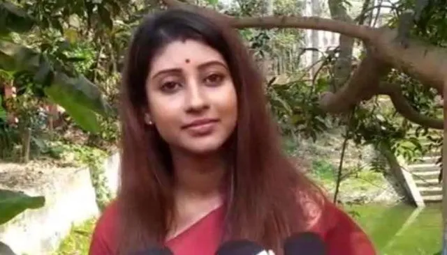 আগুনে ভস্মীভূত বিধায়ক লাভলি মৈত্রর অনুষ্ঠান মঞ্চ