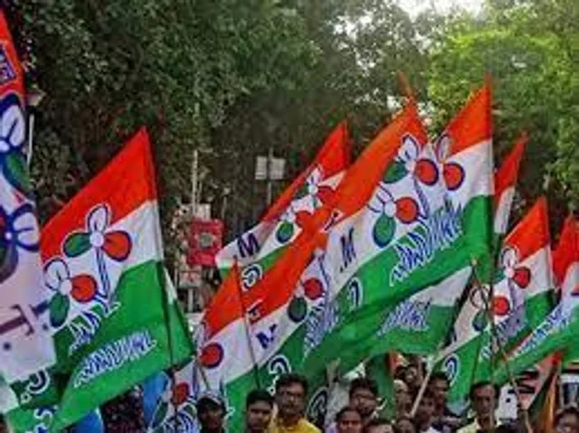 তৃণমূলের গোষ্ঠী সংঘর্ষে উত্তপ্ত বাসন্তী