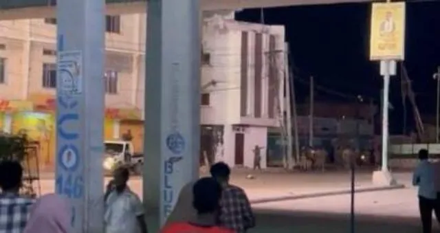 মৃতের সংখ্যা বাড়ল মোগাদিশুর হোটেল হামলায়