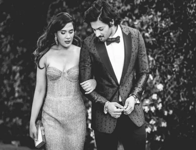 আলি ফজলের সঙ্গে বিয়ে নিয়ে চমক দিলেন রিচা চাড্ডা