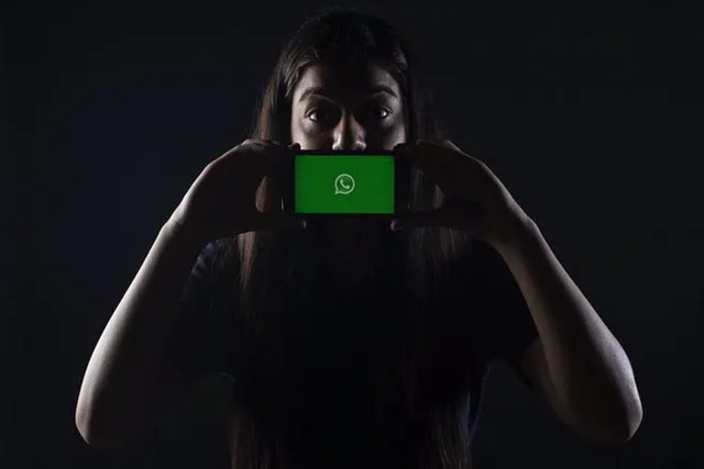 ৫০ কোটি হোয়াটসঅ্যাপ ব্যবহারকারীর তথ্য ফাঁস!