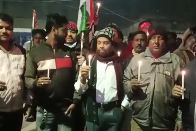 পদপৃষ্ট হয়ে মৃত্যুর ঘটনায় তৃণমূলের মৌনমিছিল