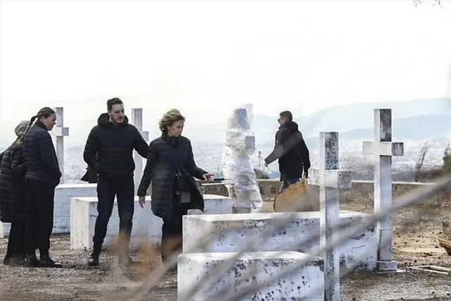 গ্রীসের শেষ রাজা দ্বিতীয় কনস্টান্টাইনের শেষকৃত্য অনুষ্ঠান