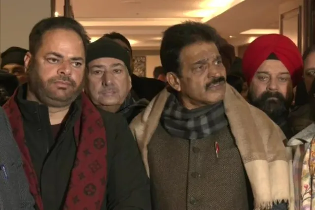 ভারত জোড়ো যাত্রা বন্ধ করার জন্য করোনা নিয়ে নাটক করা হচ্ছে বলে দাবি কংগ্রেস নেতার