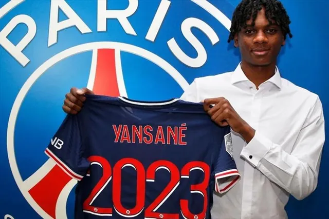 পিএসজি ছেড়ে কাতারের ক্লাবে যোগ দিলেন তারকা ফুটবলার