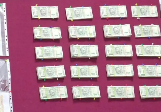 জাল ভারতীয় মুদ্রা ছাপানোর অপরাধে গ্রেফতার ৫