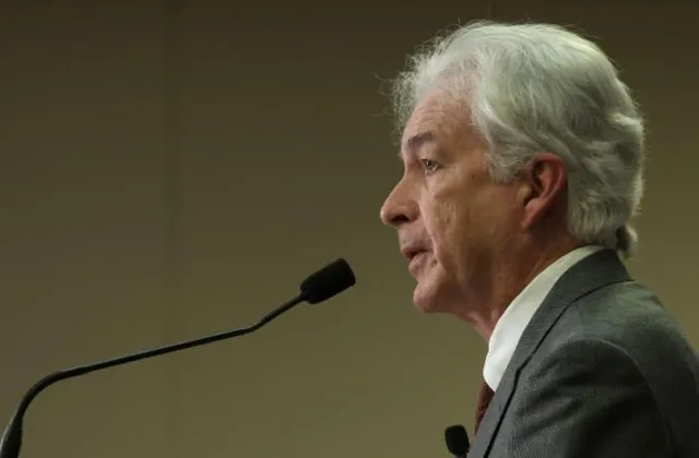 ইরানের ক্ষেপণাস্ত্র কর্মসূচিতে সহায়তার প্রস্তাব দিয়েছে রাশিয়া: সিআইএ পরিচালক