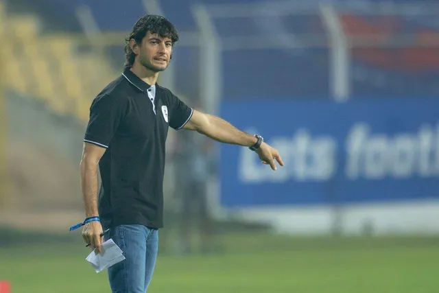 প্রথমার্ধে গোল শূন্যতার কারণ জানালেন জুয়ান