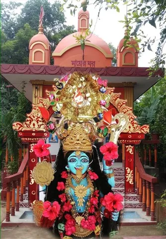 ৩৬৮ বছরের পুরানো কালী পুজোকে এখনও বহন করে নিয়ে যাচ্ছে মেট্যালার ঘোষ পরিবার