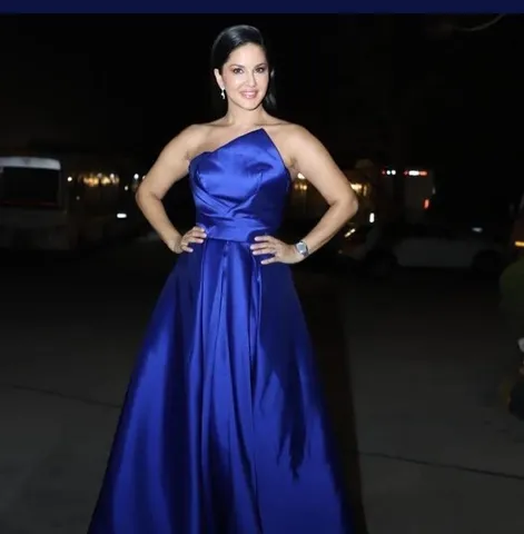 নতুন ভূমিকায় সানি লিওনি