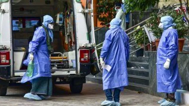 দেশের ৪ রাজ্যে বাড়ছে করোনা, পরিস্থিতির উপর কড়া নজর কেন্দ্রীয় স্বাস্থ্য মন্ত্রকের