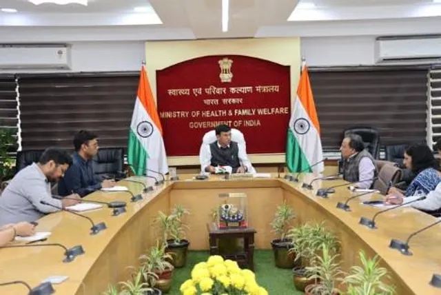 এইচ৩এন২ ভাইরাসঃ রাজ্যগুলোকে সতর্ক থাকার বার্তা কেন্দ্রীয় স্বাস্থ্যমন্ত্রীর