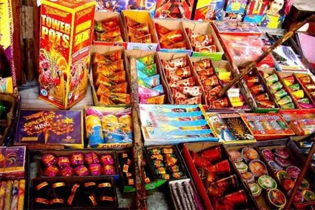 পিছোল বাজি বাজার শুরুর দিন