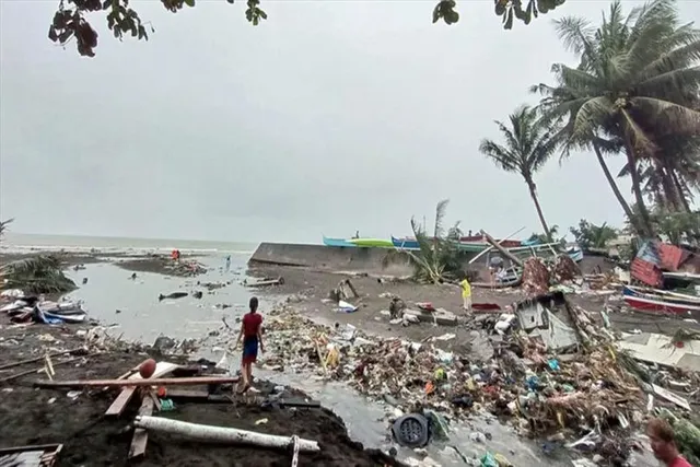 ফিলিপাইনে বন্যা ও ভূমিধসে মৃতের সংখ্যা বেড়ে ৩৩