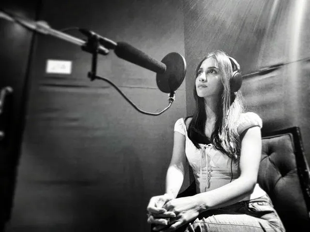 কাজে ফিরলেন রুক্মিণী মৈত্র, শেয়ার করলেন ছবি