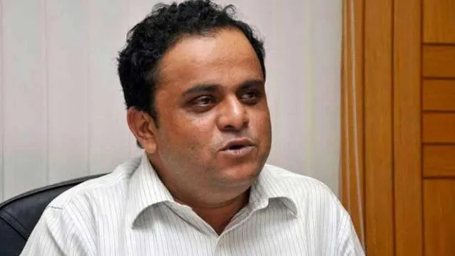 'ভুল তথ্য দিচ্ছেন শিক্ষামন্ত্রী'