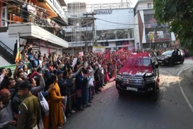 হিমাচল প্রদেশ সোলানে স্থানীয়দের সঙ্গে দেখা করলেন প্রধানমন্ত্রী