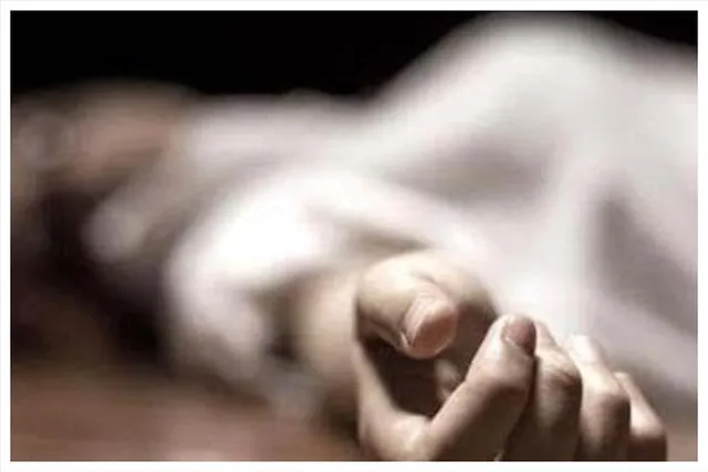 নিজের মেয়েকে ধর্ষণের অভিযোগ বাবার বিরুদ্ধে