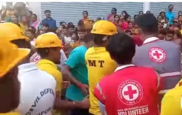 রথের মেলায় আহত চার মহিলা