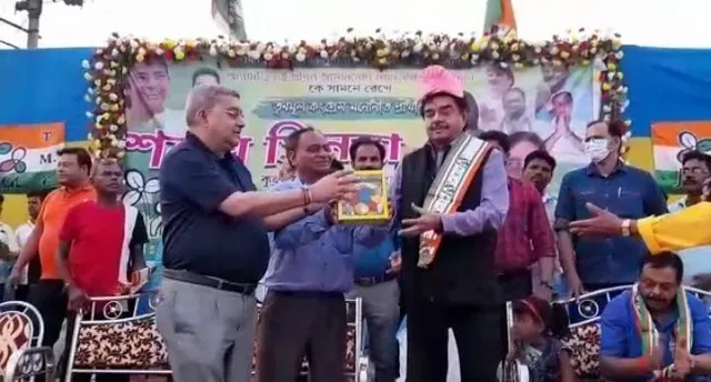 কুলটির সভায় শত্রুঘ্ন সিনহা