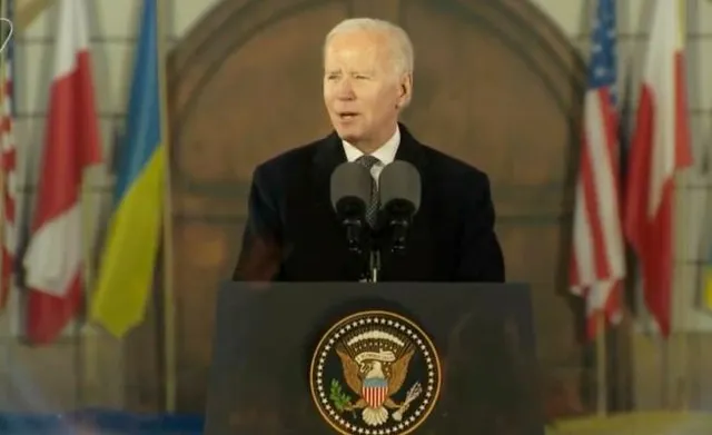 পোল্যান্ডের প্রশংসা করেছেন বাইডেন