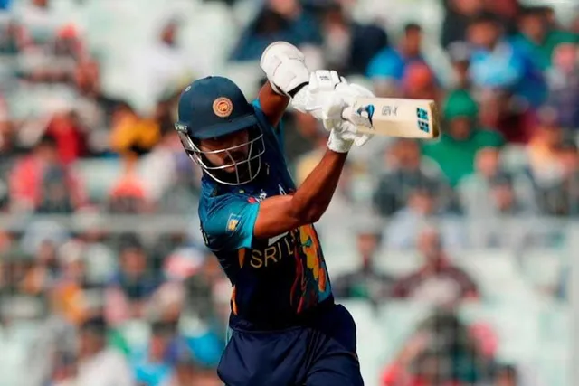 রান আউট হলেন নুয়ানিদু ফার্নান্দো