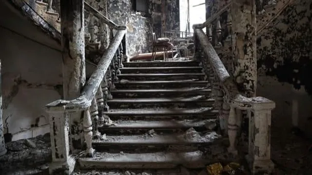 রাশিয়ান বিমান হামলায় মারিউপোলের থিয়েটারে ৬০০ জনের মৃত্যুর প্রমাণ পাওয়া গেছে