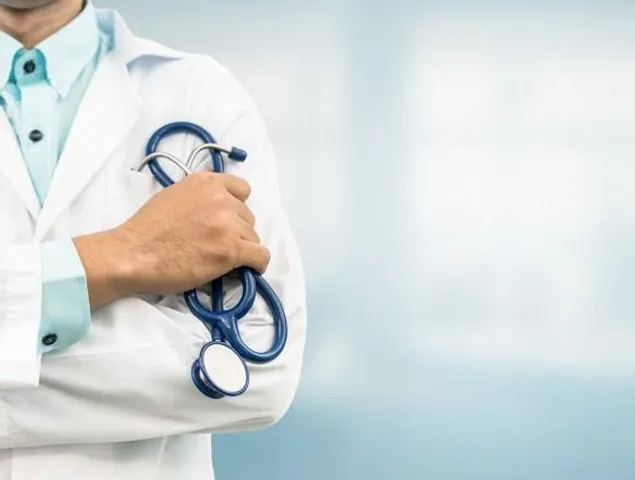 নিয়োগ না হওয়ায় ক্ষুব্ধ বেকার ফার্মাসিস্ট ছাত্রছাত্রীরা