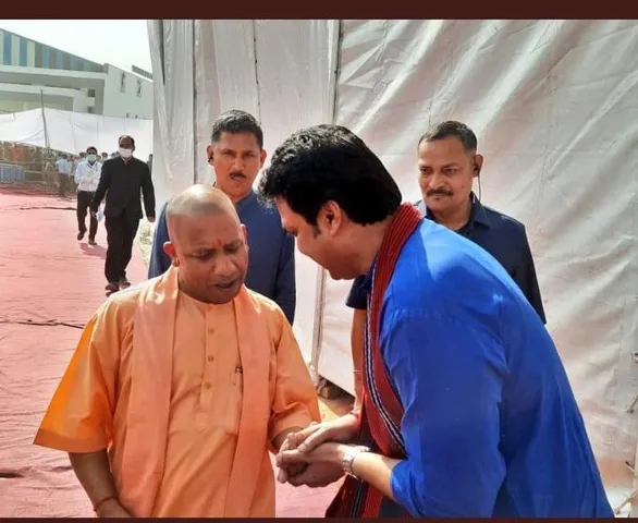 যোগী আদিত্যনাথ কে শুভেচ্ছা ত্রিপুরার মুখ্যমন্ত্রীর