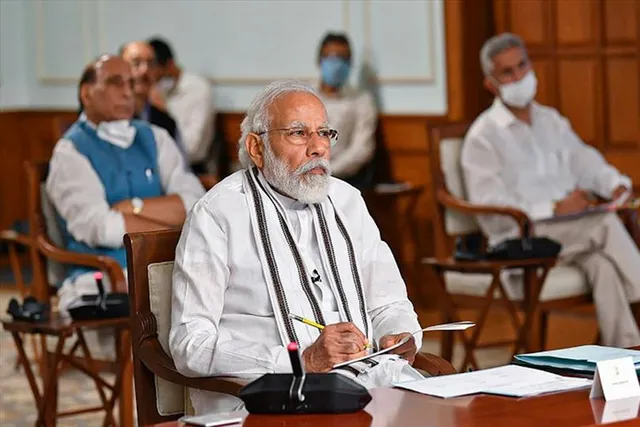 হিন্দি ভাষায় 'না', প্রধানমন্ত্রীকে সরাসরি চিঠি মুখ্যমন্ত্রীর