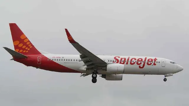 স্পাইস জেট কর্তার বিরুদ্ধে এফআইআর