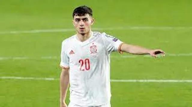 স্পেনের এই ফুটবলার হইচই ফেলে দিয়েছেন ইউরোয়