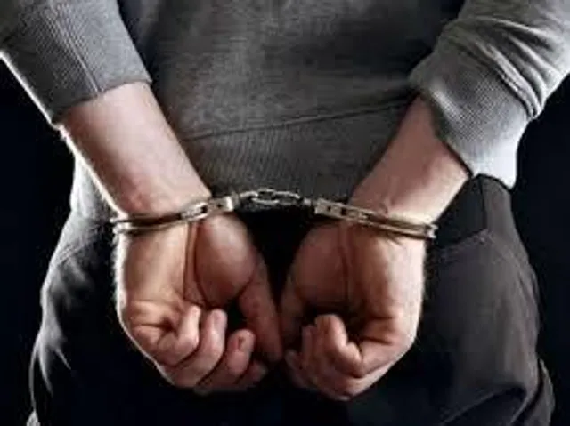 রাতের কলকাতায় করোনাবিধি ভঙ্গ করে হুল্লোড়, গ্রেফতার ২