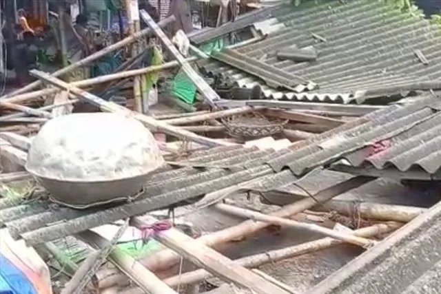 কালীপুজোর সকালে দুর্ঘটনা বৈশাখী বাজারে